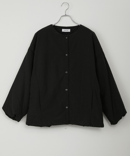 MONO-MART(モノマート)の「2WAY ノーカラー オーバーサイズ 中綿ブルゾン ジャケット(その他アウター・レディース・アイボリー/ブラック/ブラウン・FREE)」の4枚目の写真