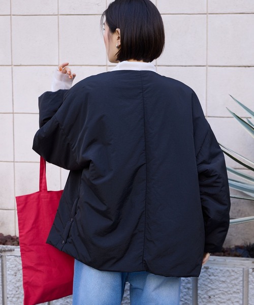 MONO-MART(モノマート)の「2WAY ノーカラー オーバーサイズ 中綿ブルゾン ジャケット(その他アウター・レディース・アイボリー/ブラック/ブラウン・FREE)」の22枚目の写真