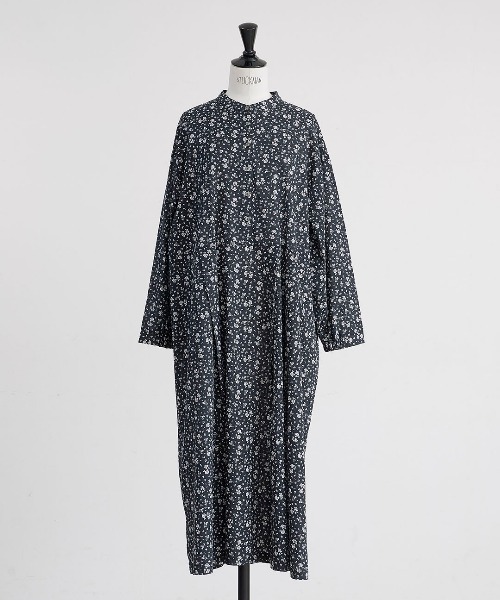 HEAVENLY(ヘブンリー)の「【 HEAVENLY / ヘブンリー 】60s Lawn Flower Print Onepiece 2548072 DLI(ワンピース・レディース・ブラック/アイボリー・FREE)」の1枚目の写真