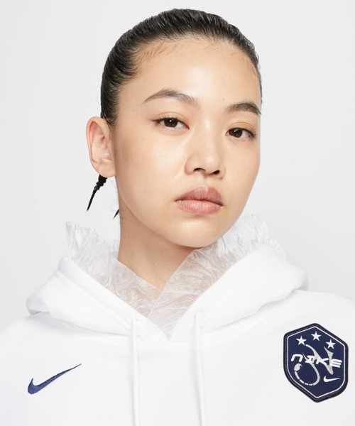 NIKE（ナイキ）の「NIKE AS W NSW OS FLC CROP（ナイキ ウィメンズ オーバーサイズ クロップド フレンチテリー プルオーバーフーディ）（パーカー・レディース・ネイビー系/ホワイト・MEDIUM/SMALL/LARGE）」の11枚目の写真