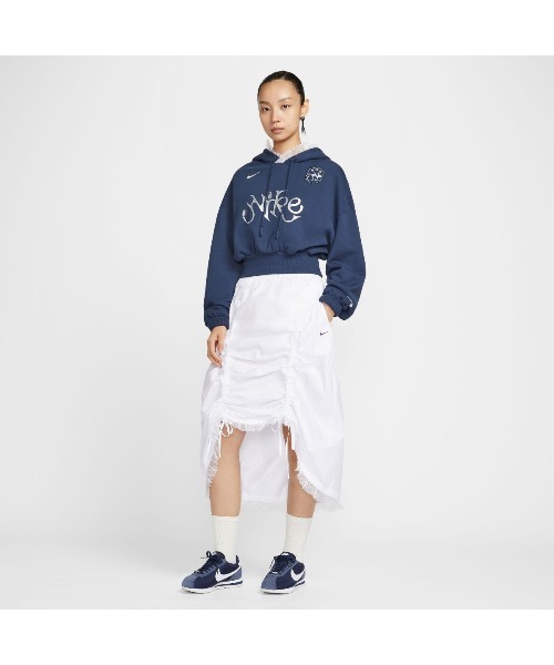 NIKE（ナイキ）の「NIKE AS W NSW OS FLC CROP（ナイキ ウィメンズ オーバーサイズ クロップド フレンチテリー プルオーバーフーディ）（パーカー・レディース・ネイビー系/ホワイト・MEDIUM/SMALL/LARGE）」の19枚目の写真