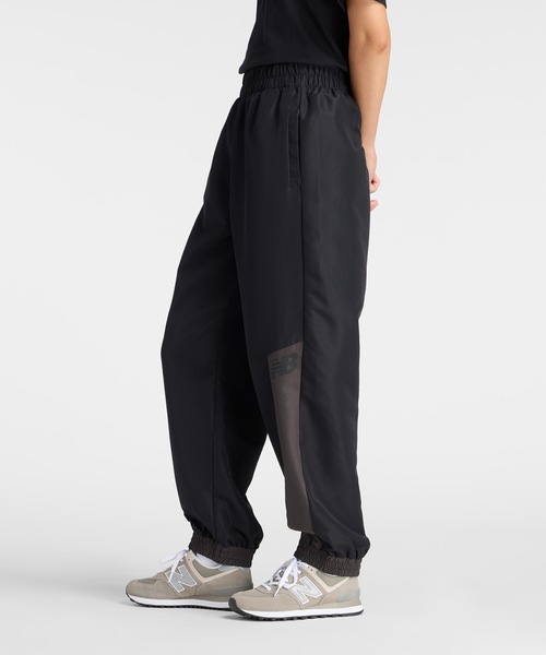 NEW BALANCE（ニューバランス）の「グラフィック ウーブンパンツ（スウェットパンツ・レディース・ライトグリーン/ブラック・SMALL/MEDIUM/LARGE/X-LARGE）」の3枚目の写真