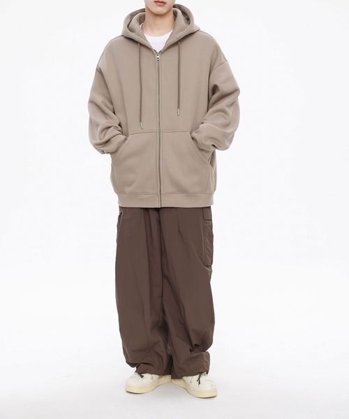 aimoha（アイモハ）の「ドロップショルダーフルジップパーカー/Drop shoulder full zip hoodie（パーカー・メンズ・ブラック/グリーン/ブラウン/ライトグレー/ベージュ・X-LARGE/MEDIUM/LARGE）」の22枚目の写真