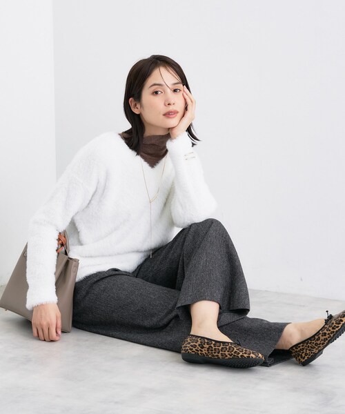 INDIVI(インディヴィ)の「【洗える】エアリーシャギートップス(Tシャツ/カットソー・レディース・オフホワイト/ナチュラル/サックスブルー・05/13/15 /34/38)」の6枚目の写真