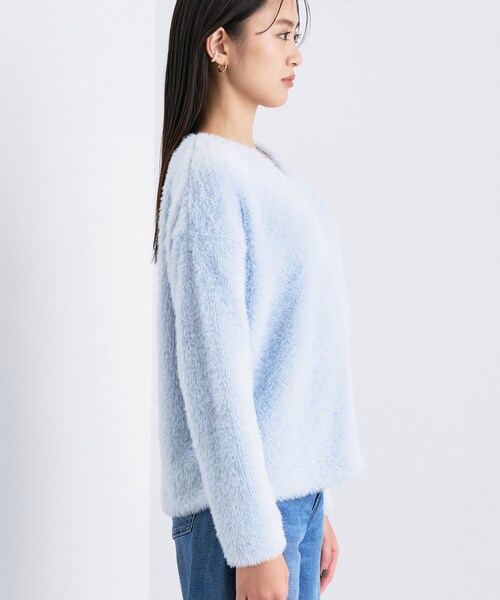 INDIVI(インディヴィ)の「【洗える】エアリーシャギートップス(Tシャツ/カットソー・レディース・オフホワイト/ナチュラル/サックスブルー・05/13/15 /34/38)」の18枚目の写真