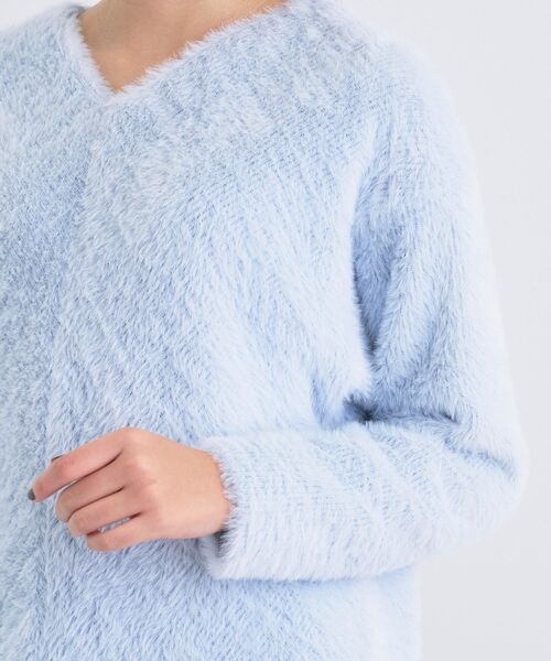 INDIVI(インディヴィ)の「【洗える】エアリーシャギートップス(Tシャツ/カットソー・レディース・オフホワイト/ナチュラル/サックスブルー・05/13/15 /34/38)」の21枚目の写真