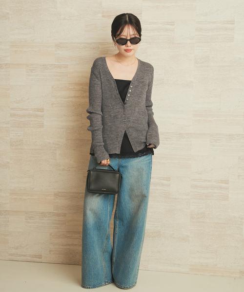 plage(プラージュ)の「layered lace satin キャミソール(キャミソール・レディース・ブラック/ホワイト・FREE)」の10枚目の写真