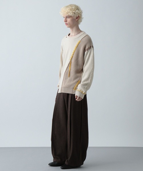 HARE(ハレ)の「クロスステッチニットプルオーバー(HARE)(ニット/セーター・メンズ・ホワイト/ブラック/ブルー/レッド/グリーン・FREE)」の7枚目の写真