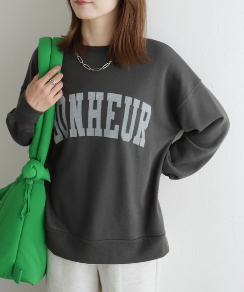 Pierrot(ピエロ)の「オーバーサイズロゴスウェット(スウェット・レディース・ネイビー/オートミール/チャコール・L/M/S/LL)」の17枚目の写真