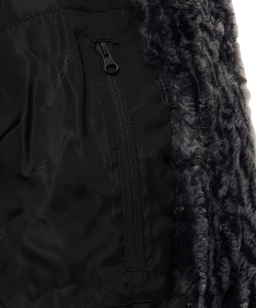 WKNDRS(ウィーキャンドース)の「FAUX FUR ZIPUP HOODIE (BLACK)(ムートンコート・レディース・その他・LARGE/X-LARGE/MEDIUM)」の6枚目の写真