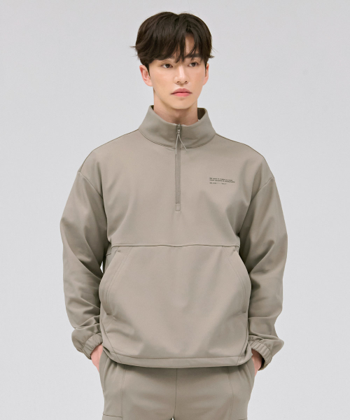 CHASECULT(チェイスカルト)の「男性トリコット起毛ハイネックアノラックTシャツ-ベージュ(Tシャツ/カットソー・メンズ・Beige・100/95/105)」の2枚目の写真