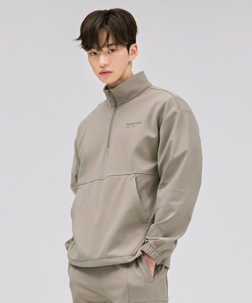 CHASECULT(チェイスカルト)の「男性トリコット起毛ハイネックアノラックTシャツ-ベージュ(Tシャツ/カットソー・メンズ・Beige・100/95/105)」の3枚目の写真