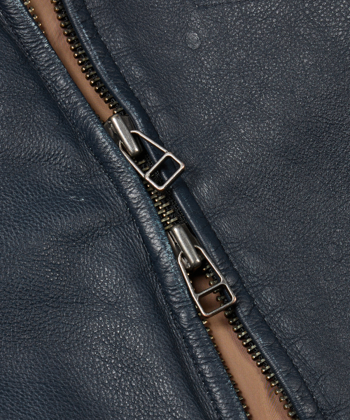 FRIZMWORKS（フリズムワークス）の「DESTROYED COWHIDE LEATHER JACKET _ WASHED NAVY（ライダースジャケット・メンズ・その他・SMALL/MEDIUM/LARGE/X-LARGE）」の7枚目の写真