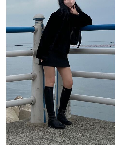 MUSINSA STANDARD WOMAN(ムシンサスタンダードウーマン)の「レディースファジークルーネックニット【クリーム】(ニット/セーター・レディース・その他・SMALL/MEDIUM/LARGE/X-SMALL)」の7枚目の写真