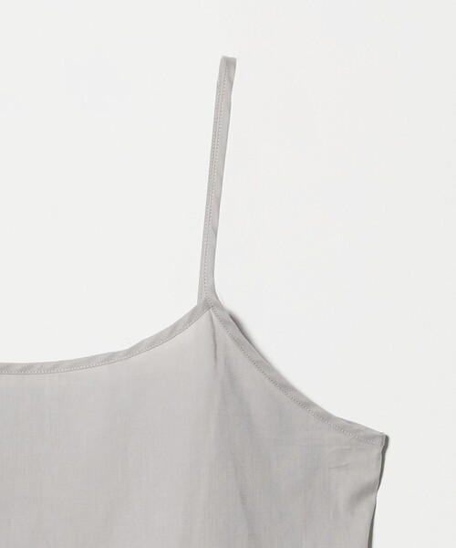 green label relaxing(グリーンレーベルリラクシング)の「ニット × チュール キャミソール プルオーバー セット(ニット/セーター・レディース・オフホワイト/ブラック/ダークグレー・FREE)」の7枚目の写真