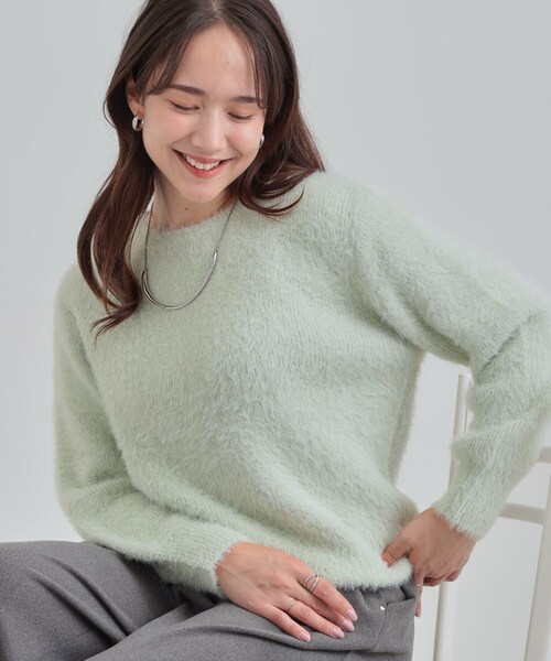 DRESKIP(ドレスキップ)の「【S-LL】きらっと華やか ふんわりラメフェザーニット(ニット/セーター・レディース・オフホワイト/チャコールグレー/パープル/グリーン系・01/02/03/04)」の3枚目の写真