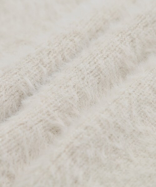 DRESKIP(ドレスキップ)の「【S-LL】きらっと華やか ふんわりラメフェザーニット(ニット/セーター・レディース・オフホワイト/チャコールグレー/パープル/グリーン系・01/02/03/04)」の8枚目の写真