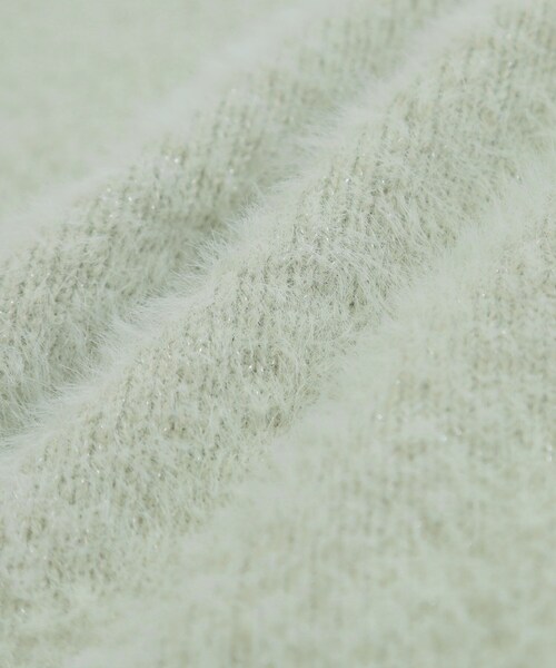 DRESKIP(ドレスキップ)の「【S-LL】きらっと華やか ふんわりラメフェザーニット(ニット/セーター・レディース・オフホワイト/チャコールグレー/パープル/グリーン系・01/02/03/04)」の20枚目の写真