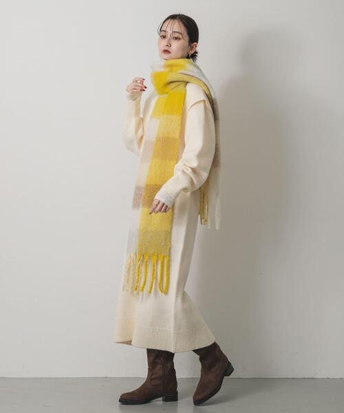 SENSE OF PLACE by URBAN RESEARCH(センスオブプレイスバイアーバンリサーチ)の「ボリュームチェックストール(マフラー・レディース・イエロー/オレンジ/グレー/ブルー・ONE)」の6枚目の写真