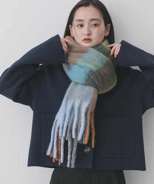 SENSE OF PLACE by URBAN RESEARCH（センスオブプレイスバイアーバンリサーチ）の「ボリュームチェックストール（マフラー・レディース・グレー/オレンジ/イエロー/ブルー・ONE）」の18枚目の写真