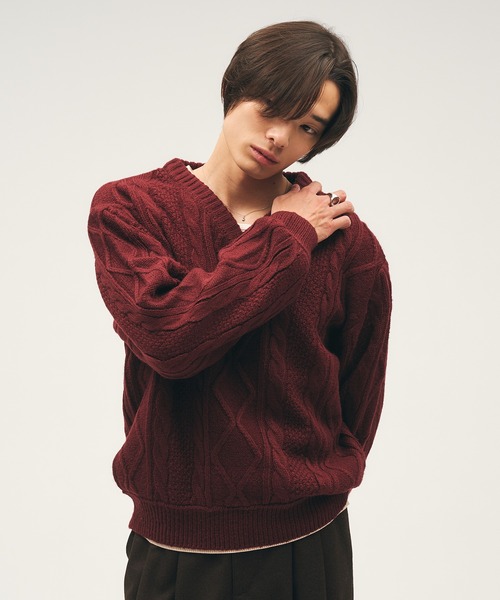 セール】Shallow V-Neck Cable Knit / 浅Vネックケーブルニット