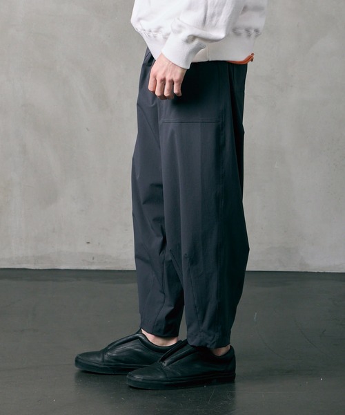 VIRGOwearworks（ヴァルゴウェアワークス）の「MAJOR UTILITY PANTS（その他パンツ・メンズ・ホワイト/ブラック/チャコールグレー・2/3/4）」の10枚目の写真
