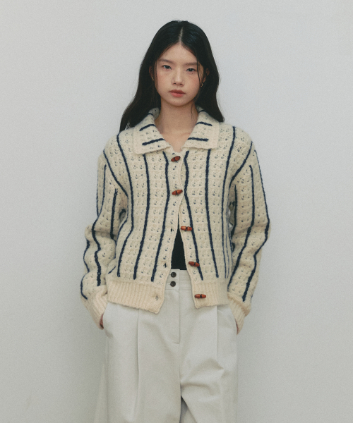SSEMI（セミ）の「COLLAR LINE CARDIGAN(BE)（ニット/セーター・レディース・ベージュ・FREE）」の2枚目の写真