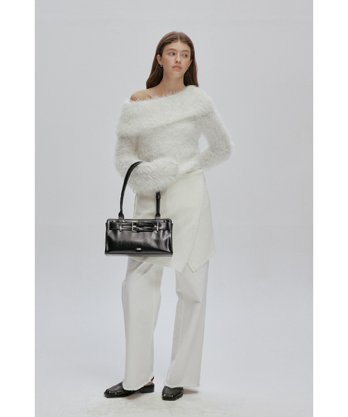 AFTERHOURS(アフターアワーズ)の「DOUBLE BELTED SHOULDER BAG (BLACK)(ショルダーバッグ・レディース・その他・FREE)」の3枚目の写真