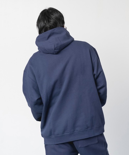 Knuu(ヌウ)の「Big Logo Heavy Hooded Sweatshirt(パーカー・メンズ・ブラック/マルーン/ネイビー/杢グレー/ホワイト・X-LARGE/LARGE/MEDIUM/SMALL)」の6枚目の写真