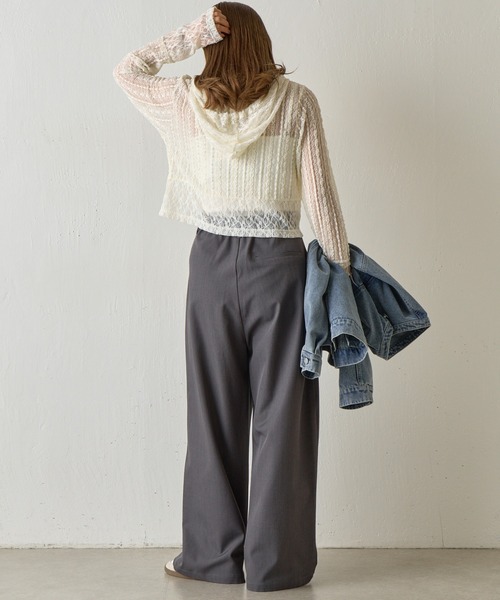 COLONY 2139(コロニートゥーワンスリーナイン)の「レース切替フードシャツ(シャツ/ブラウス・レディース・ブラック/アイボリー・FREE)」の15枚目の写真