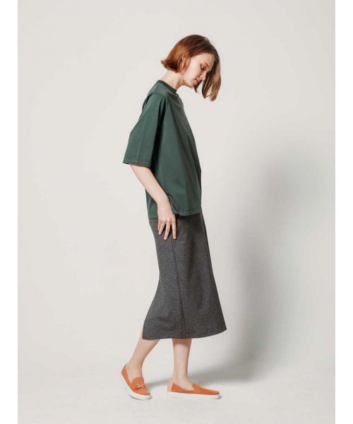 AYIHOLIC CASHMERE(アイホリックカシミア)の「6部袖オーバーティーシャツ(Tシャツ/カットソー・レディース・グリーン・MEDIUM/SMALL)」の5枚目の写真