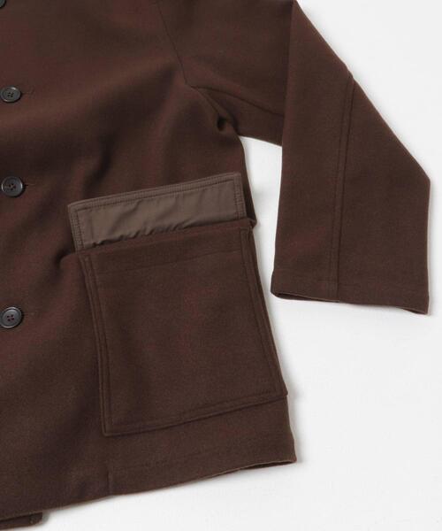 ITEMS URBANRESEARCH（アイテムズ アーバンリサーチ）の「360°stretch ショートコート（ブルゾン・メンズ・ブラック/ダークブラウン・MEDIUM/LARGE）」の18枚目の写真