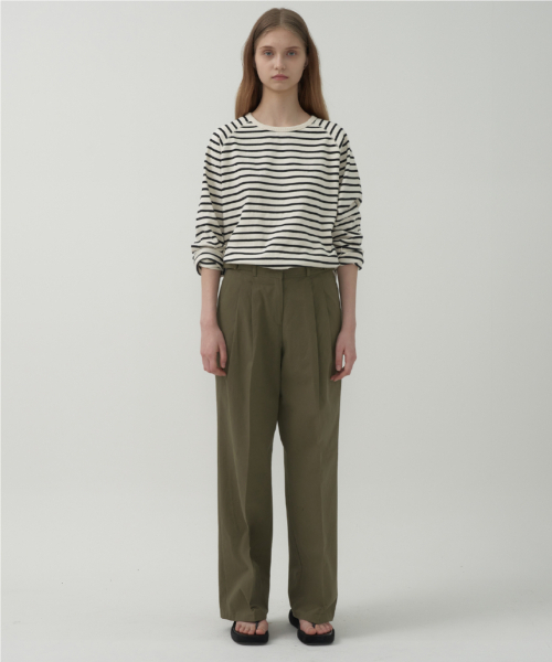 MOTT(モット)の「バックルコットンパンツ - カーキ(その他パンツ・レディース・その他・SMALL/MEDIUM)」の2枚目の写真