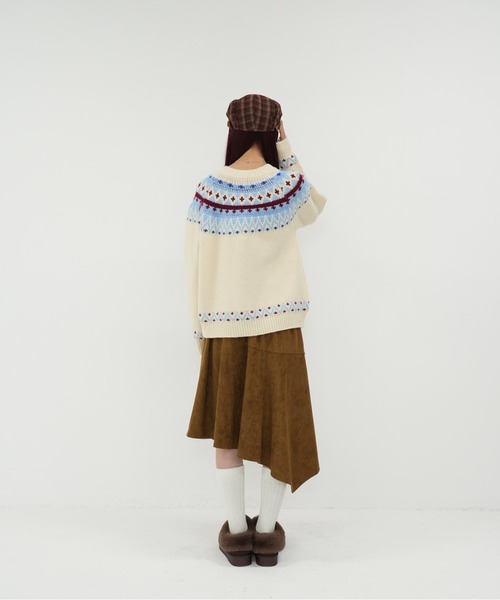 Uenui(ウニュイ)の「【 cunii 】ノルディック 配色 カーディガン ニット 冬 ガーリー 韓国 レディース 体型カバー(カーディガン/ボレロ・レディース・ブラウン/アイボリー・FREE)」の13枚目の写真
