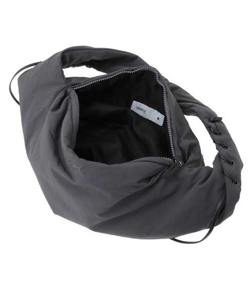 CONVERSE TOKYO（コンバーストウキョウ）の「LACE-UP TRIANGLE PUFF BAG（ハンドバッグ・レディース・チャコールグレー/ベージュ・FREE）」の15枚目の写真