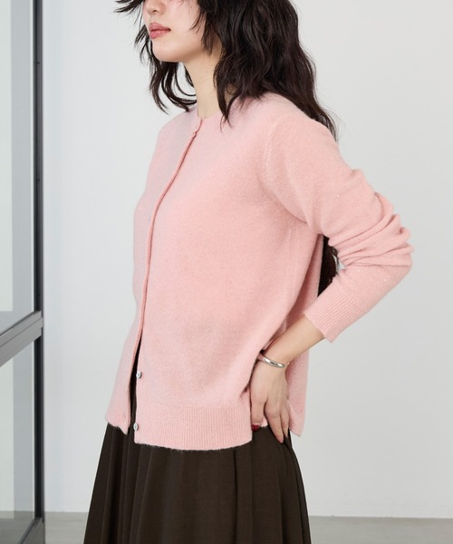 MICA&DEAL（マイカ＆ディール）の「ラメクルーネックカーディガン（カーディガン/ボレロ・レディース・ピンク/チャコールグレー・FREE）」の7枚目の写真