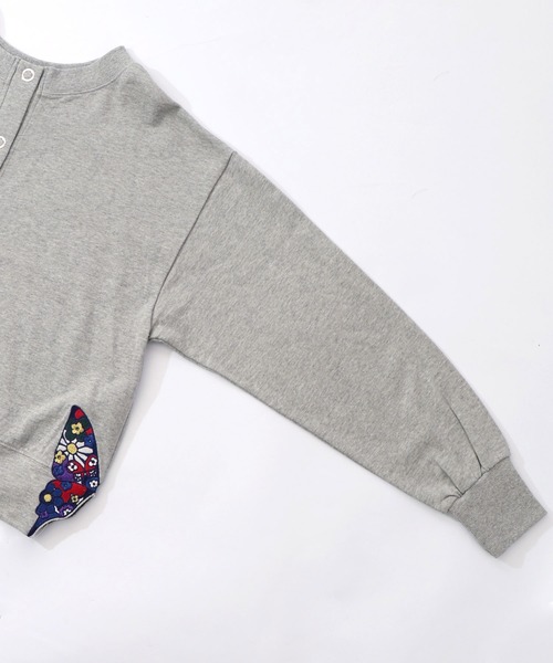 ScoLar（スカラー）の「153784：裾蝶刺繍2wayミニ裏毛カーディガン（カーディガン/ボレロ・レディース・グリーン/ブラック/杢グレー・M）」の6枚目の写真