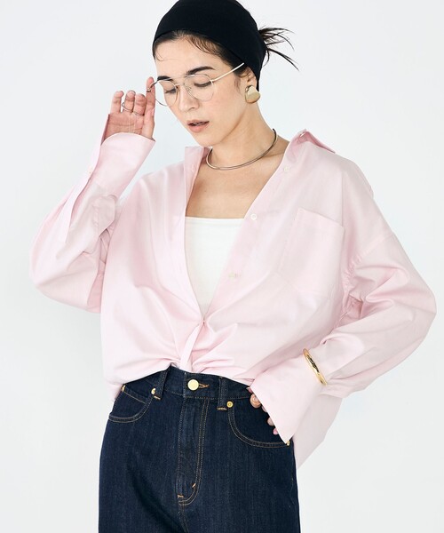 NOLLEY’S Sophi(ノーリーズソフィ)の「ウォッシャブルOX2WAYシャツ(シャツ/ブラウス・レディース・イエロー/サックスブルー/ミント/ベビーピンク・38)」の4枚目の写真