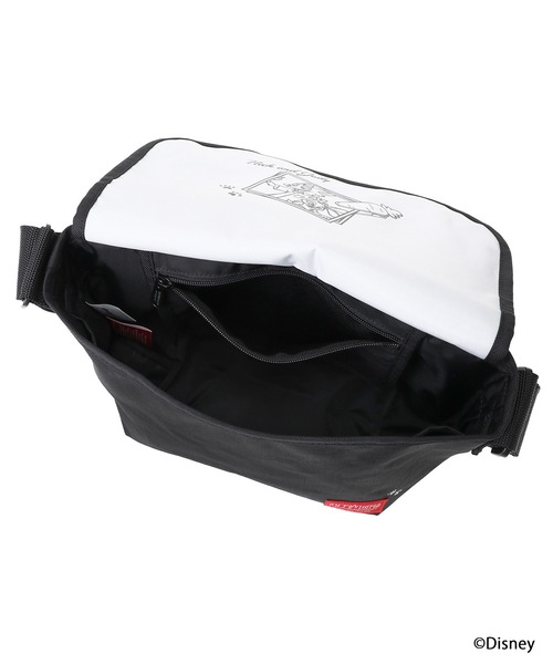 Manhattan Portage（マンハッタンポーテージ）の「NYLON MESSENGER BAG JR (SM) BP W/DIV MGNT 500D CORDURA / ZOOTOPIA（メッセンジャーバッグ・レディース・ブラック・SMALL）」の8枚目の写真