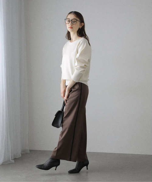 La TOTALITE(ラトータリテ)の「《追加2》【洗える】接結クルーネックプルオーバー(ニット/セーター・レディース・ホワイト系その他/レッド・FREE)」の8枚目の写真