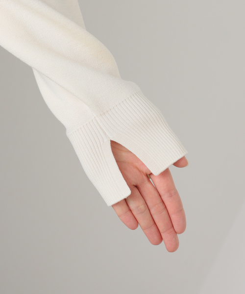 La TOTALITE(ラトータリテ)の「《追加2》【洗える】接結クルーネックプルオーバー(ニット/セーター・レディース・ホワイト系その他/レッド・FREE)」の18枚目の写真