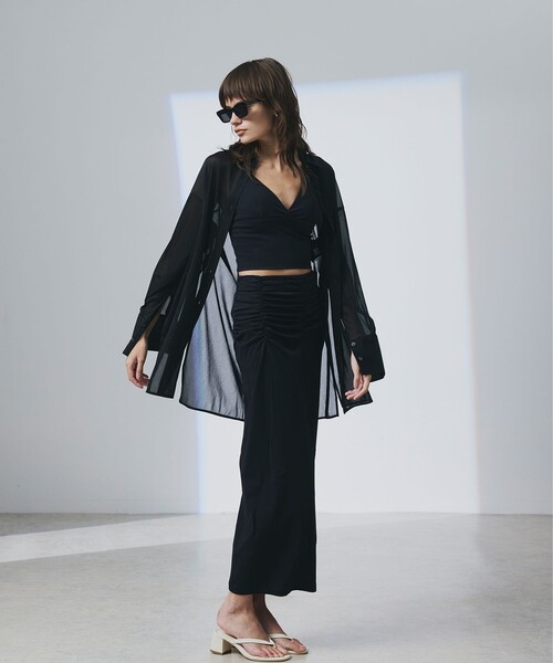 uncrave(アンクレイヴ)の「トリコットシフォン ロングシャツ(シャツ/ブラウス・レディース・ピンク系/ブラック系/ネイビー系/ホワイト系・F)」の16枚目の写真