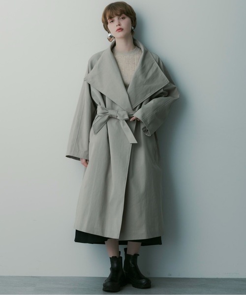 SERENO(セレーノ)の「ビッグカラーロングコート(トレンチコート・レディース・ライトグレー/ダークグレー・ONESIZE)」の2枚目の写真