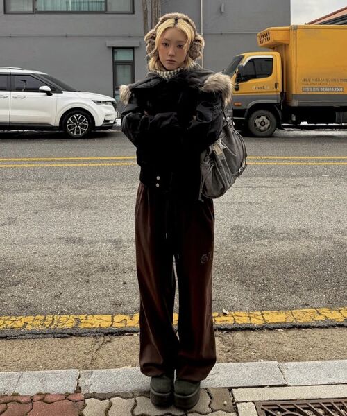 ROCKCAKE(ロックケーキ)の「Washed Cross Lettering 2way Jogger - Brown(スウェットパンツ・レディース・その他・S/XS)」の8枚目の写真