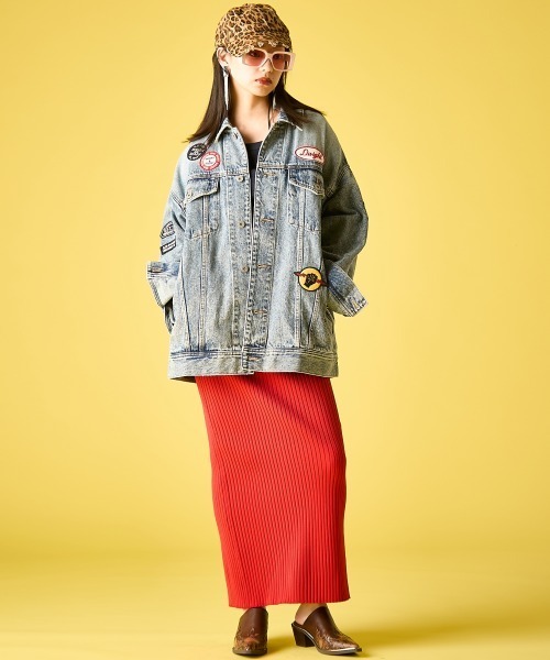 GEVS.（ジェイヴィス）の「綿100％ワッペン付ワイドシルエットデニムジャケット＜大きいサイズ有＞GEVS.（デニムジャケット・レディース・ブルー系・M-LL/3L～4L/5L～6L）」の16枚目の写真