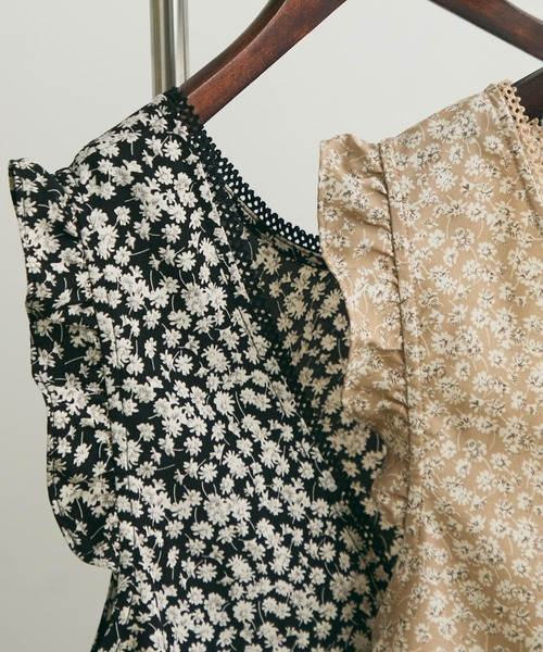 Crisp（クリスプ）の「フラワーフリルスリーブレスブラウス（シャツ/ブラウス・レディース・ベージュ/ブラック・FREE）」の21枚目の写真