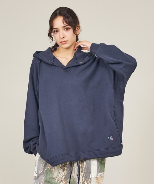 Russell Athletic(ラッセルアスレティック)の「【BerBerJin × RUSSELL ATHLETIC / ベルベルジン × ラッセル アスレティック】Double Snap Button Hoodie / ダブルスナップボタン フーディ(パーカー・メンズ・ライトグレー/ネイビー・M/L)」の6枚目の写真