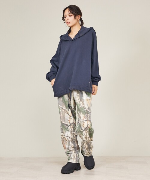 Russell Athletic(ラッセルアスレティック)の「【BerBerJin × RUSSELL ATHLETIC / ベルベルジン × ラッセル アスレティック】Double Snap Button Hoodie / ダブルスナップボタン フーディ(パーカー・メンズ・ライトグレー/ネイビー・M/L)」の8枚目の写真