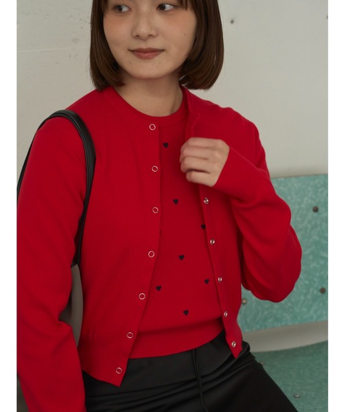 emmi（エミ）の「【HEART】 eco ハートニットカーディガン【アンサンブル可能】（カーディガン/ボレロ・レディース・グレー/レッド/ブラック/アイボリー・F）」の4枚目の写真