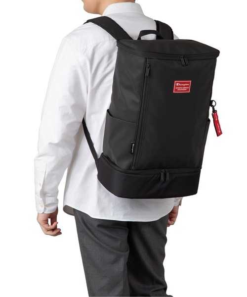 Champion（チャンピオン）の「チャンピオン リュックサック ボックス型 2気室 通学 65455（バックパック/リュック・メンズ・ブラック×ピンク/ブラック×グリーン/ブラック×ブラック/ブラック×レッド・FREE）」の18枚目の写真